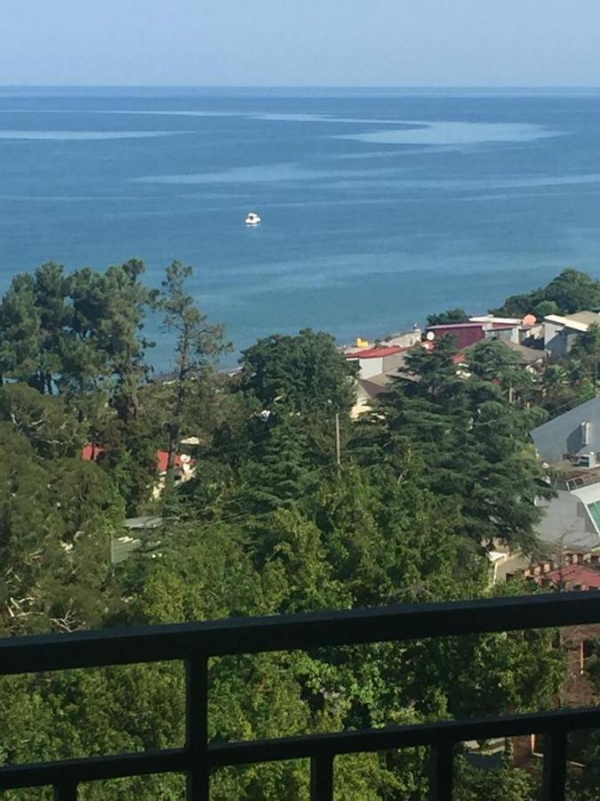 Квартира У Моря С Двумя Балконами Batumi Exteriör bild